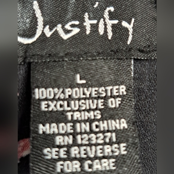 Justify Floral Tunic/Blouse Size L - Picture 10 of 10